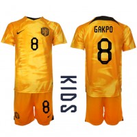 Nederland Cody Gakpo #8 Fotballklær Hjemmedraktsett Barn VM 2022 Kortermet (+ korte bukser)